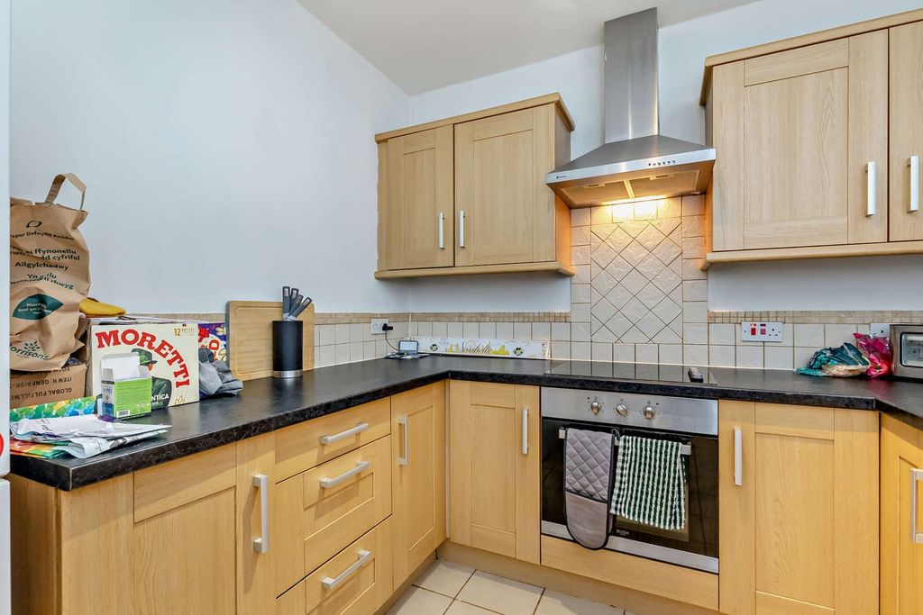 Additional image 8 of 1 bed flat for saleVictoria Road, Shotton, Deeside CH5