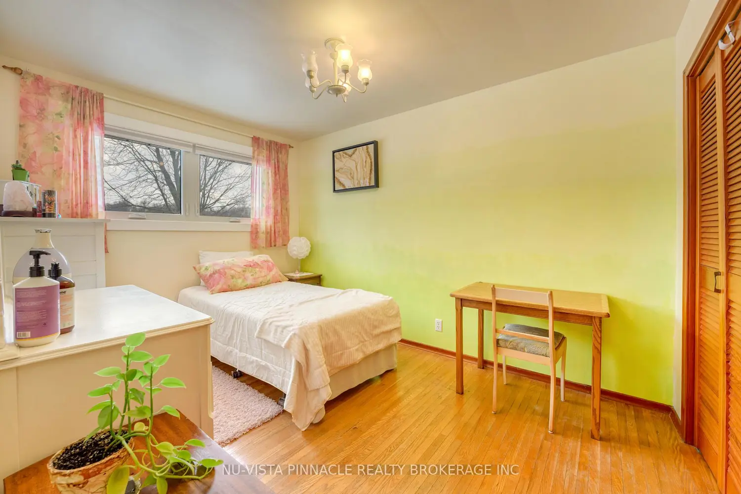 Additional image 8 of 3567 Egremont Road