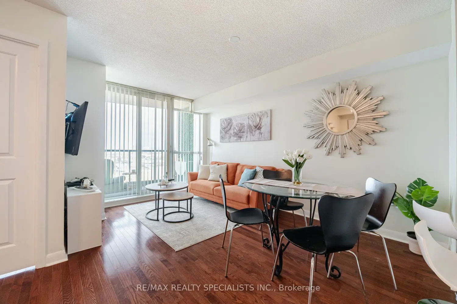 Additional image 7 of 235 Sherway Gardens Road 1609