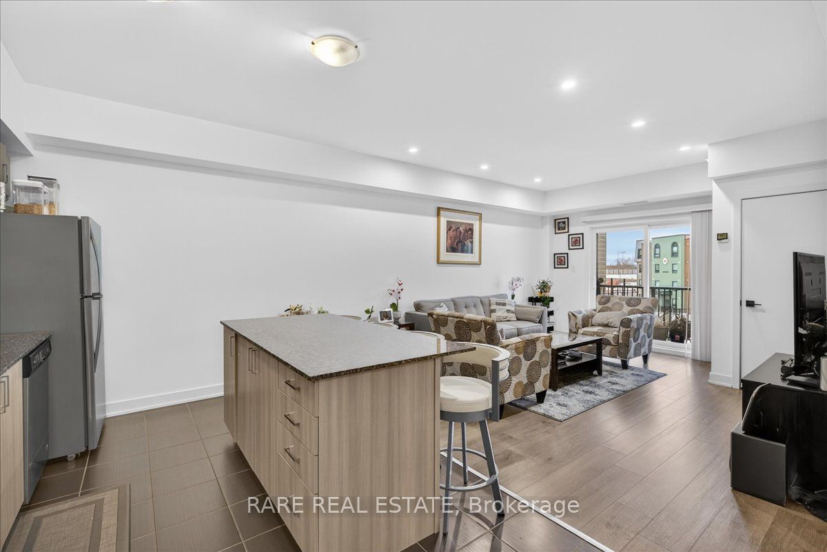 Additional image 4 of 411-5 Chef Lane, Barrie, ON, L9J 0J8