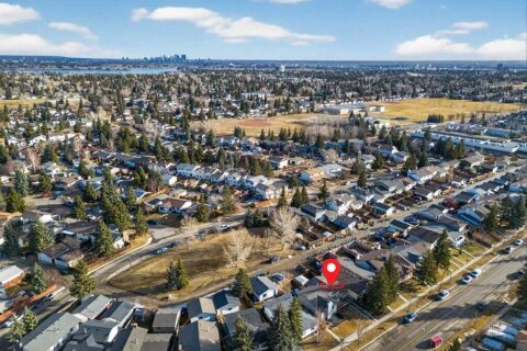 Additional image 8 of 3627 Cedarille Drive SW, Calgary, AB, T2W 3J5
