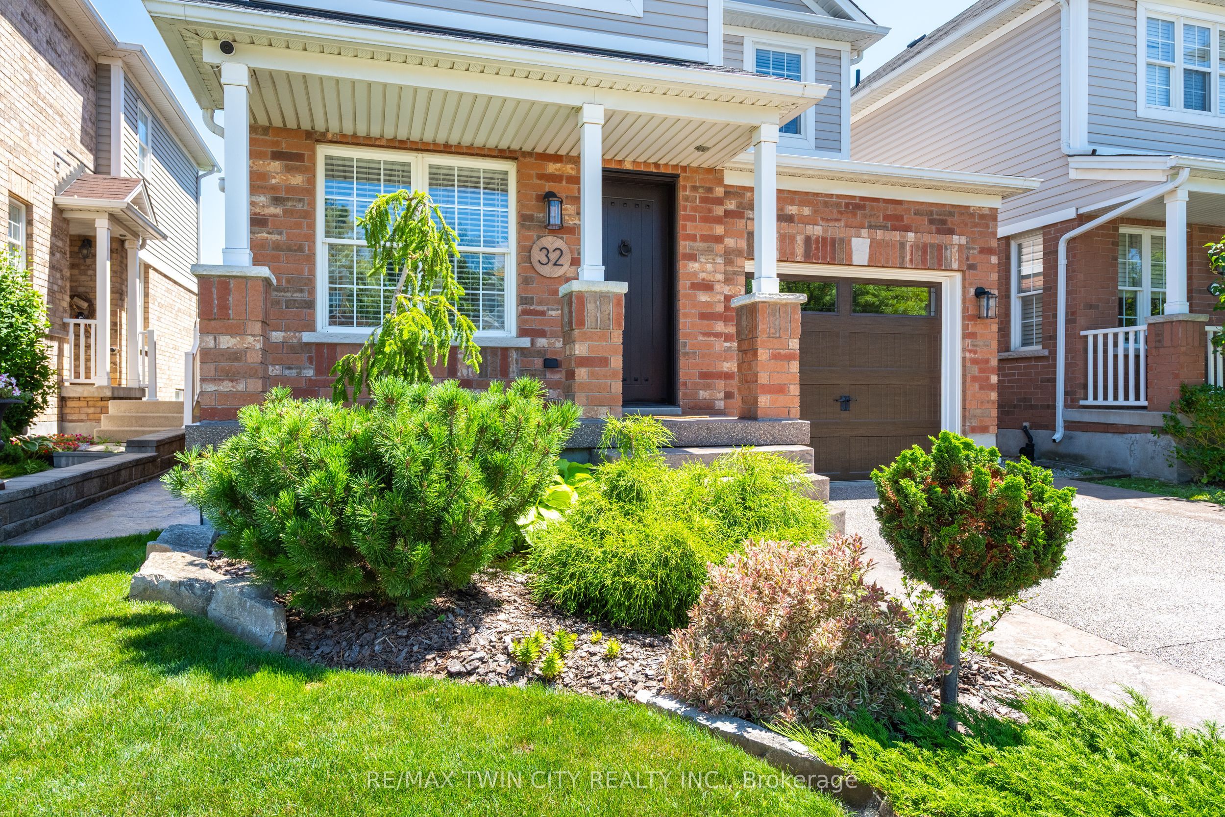 Additional image 4 of 32 Bloomington Drive, Cambridge, ON, N1P 1J4