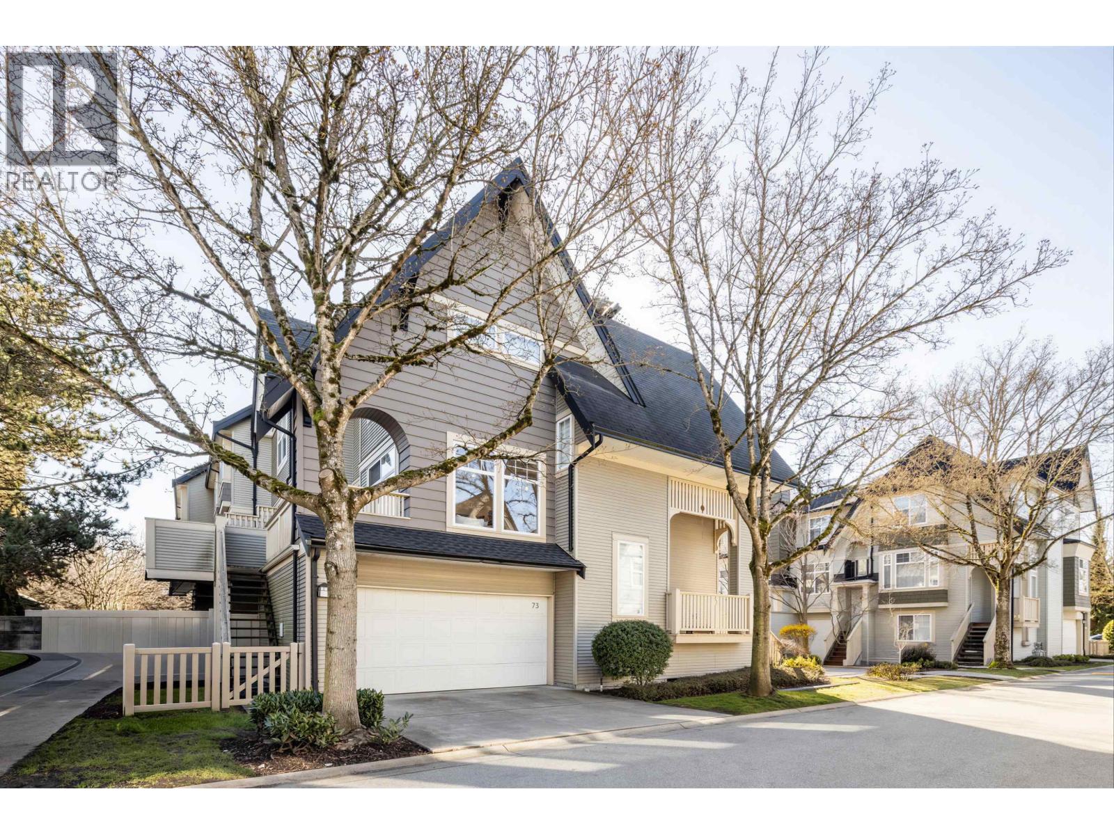 73 3711 ROBSON COURT