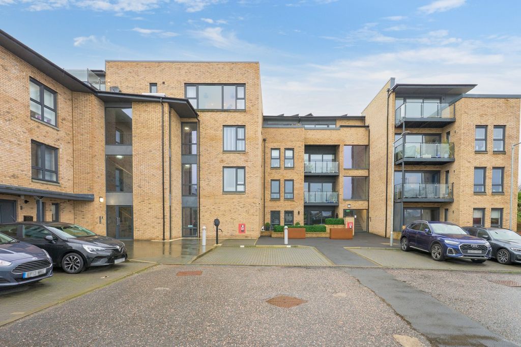 Additional image 35 of 3 bed flat for saleOld Bellsdyke Road, Larbert FK5
