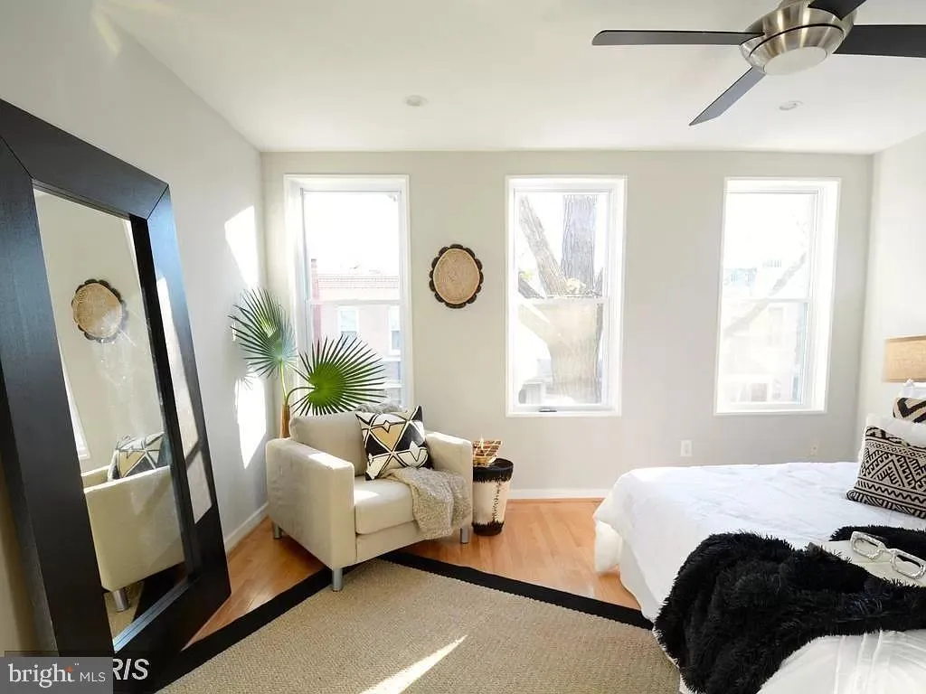 Additional image 13 of 624 14th Place NE, Washington, DC 20002