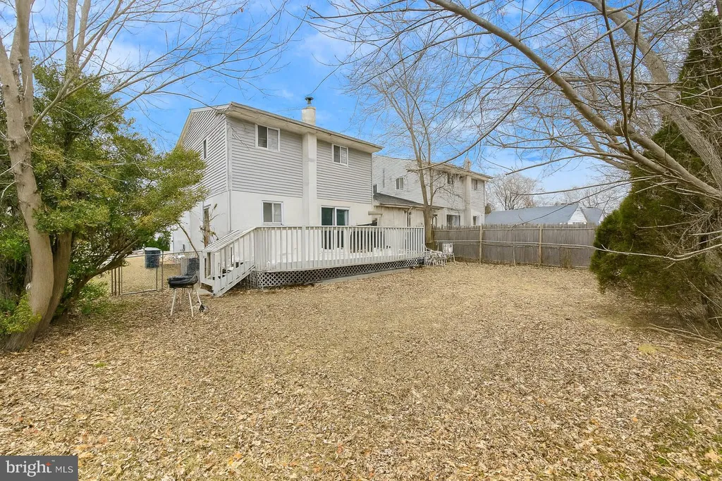 742 W Birchtree Lane, Claymont, DE 19703