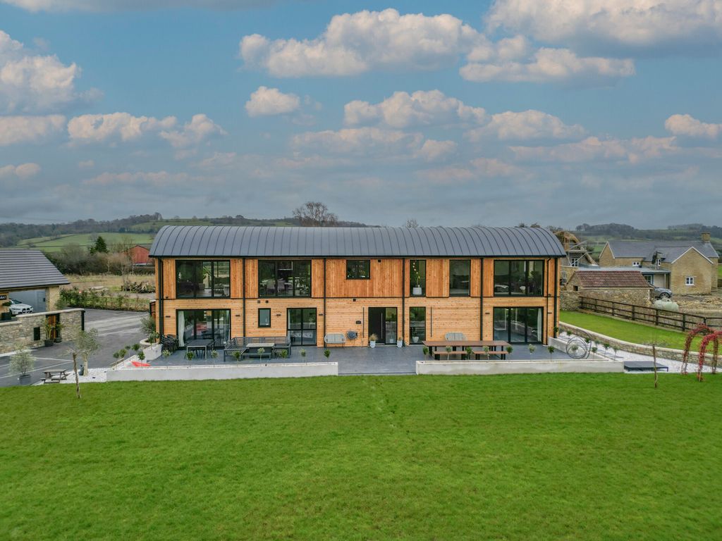 5 bed barn conversion for saleBushes Lane, Bristol BS37