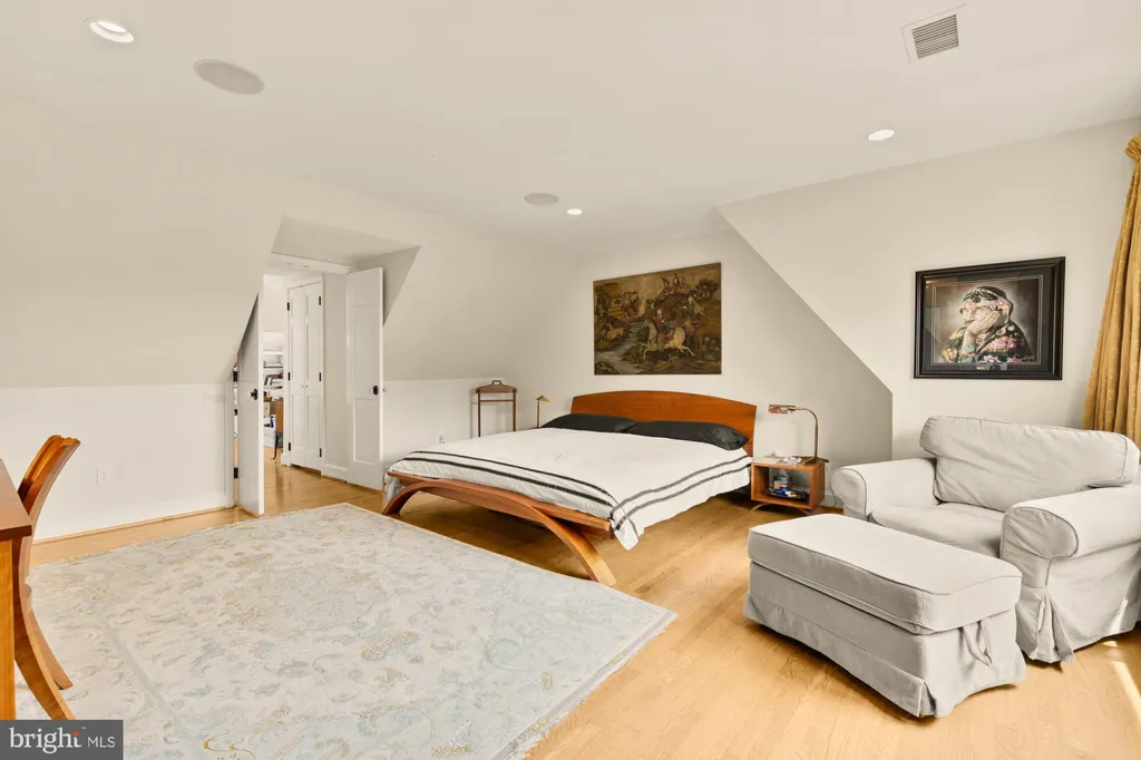 Additional image 36 of 3111 Chain Bridge Road NW, Washington, DC 20016