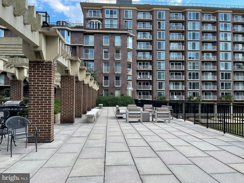 Additional image 47 of 520 N Street SW Unit S317, Washington, DC 20024