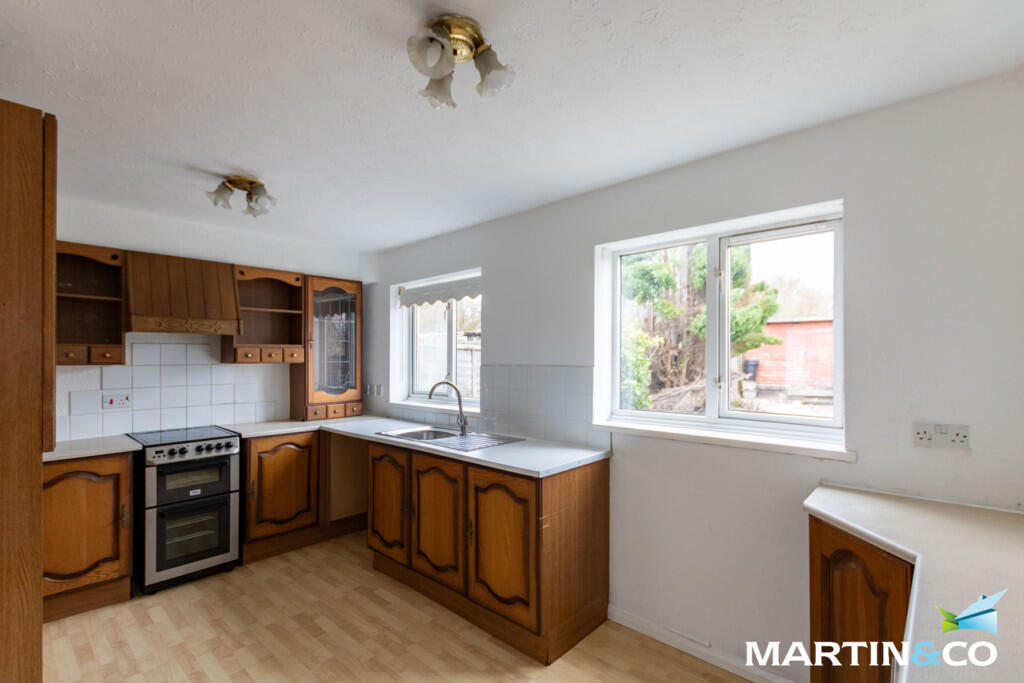 Additional image 16 of Elmdale Crescent, Northfield, B31