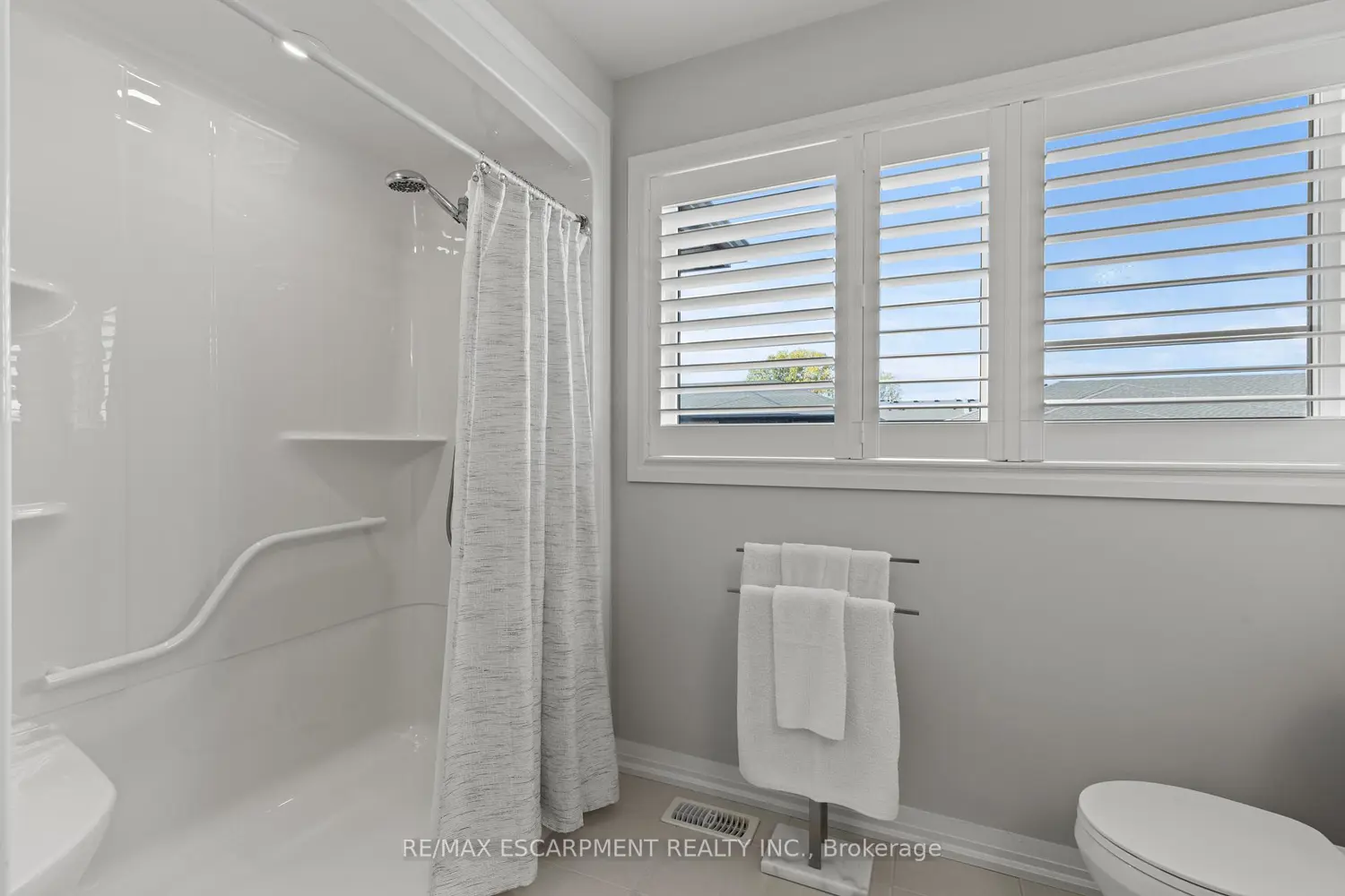 Additional image 9 of 4552 Portage Road 96