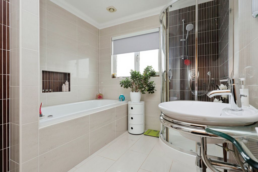 Additional image 19 of 5 bed detached house for saleBlakely Hill Court, Largoward, Leven KY9