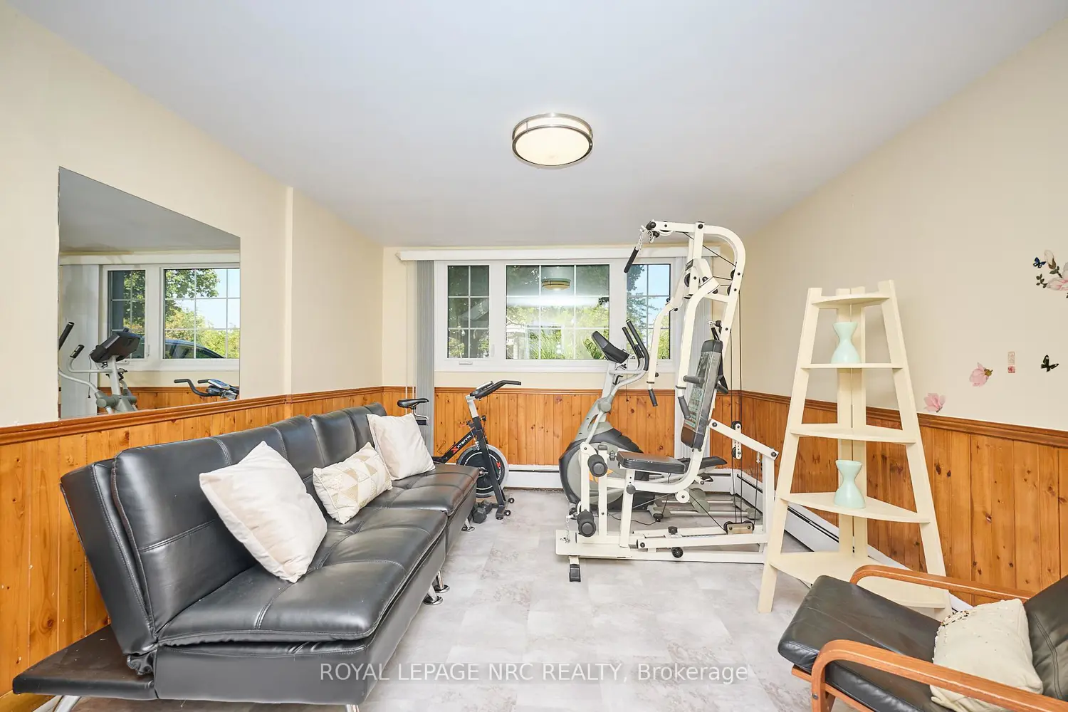 Additional image 13 of 81 Riverview Boulevard