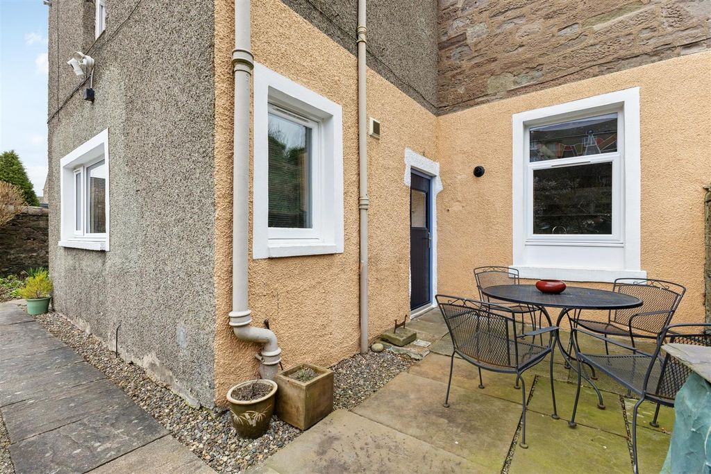 Additional image 22 of 3 bed flat for saleFlat 1, 32 King Street, Perth PH2