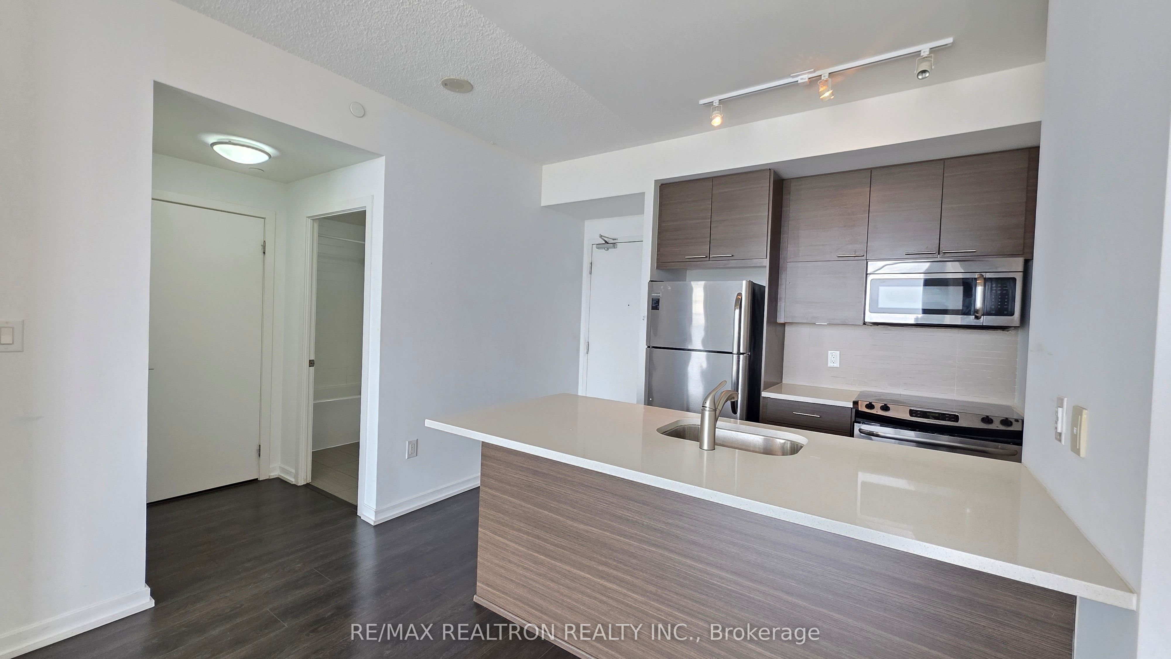 Additional image 5 of 2805-66 Forest Manor Road, Toronto, ON, M2J 0B7