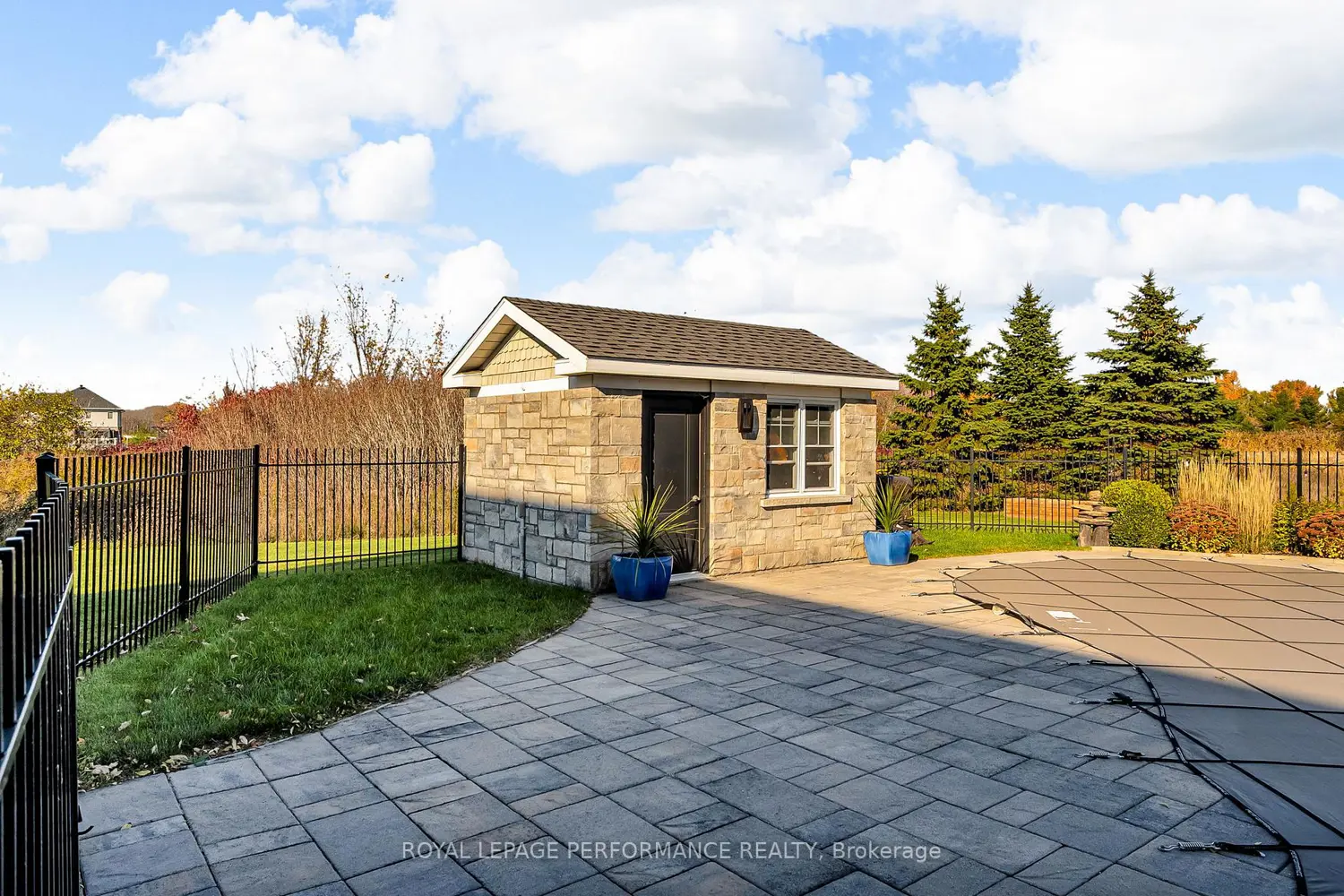 Additional image 16 of 6721 Yacht Boulevard