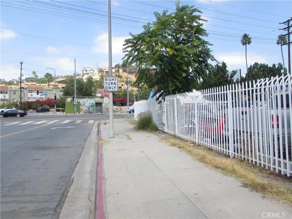 Additional image 10 of 3900 N Figueroa St, Los Angeles, CA 90065
