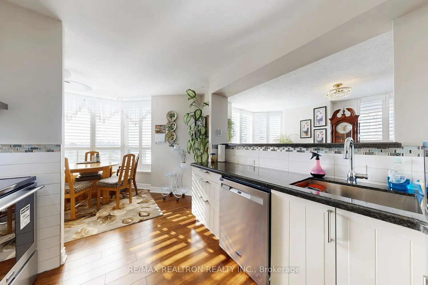 Additional image 13 of 410 Mclevin Avenue 1108