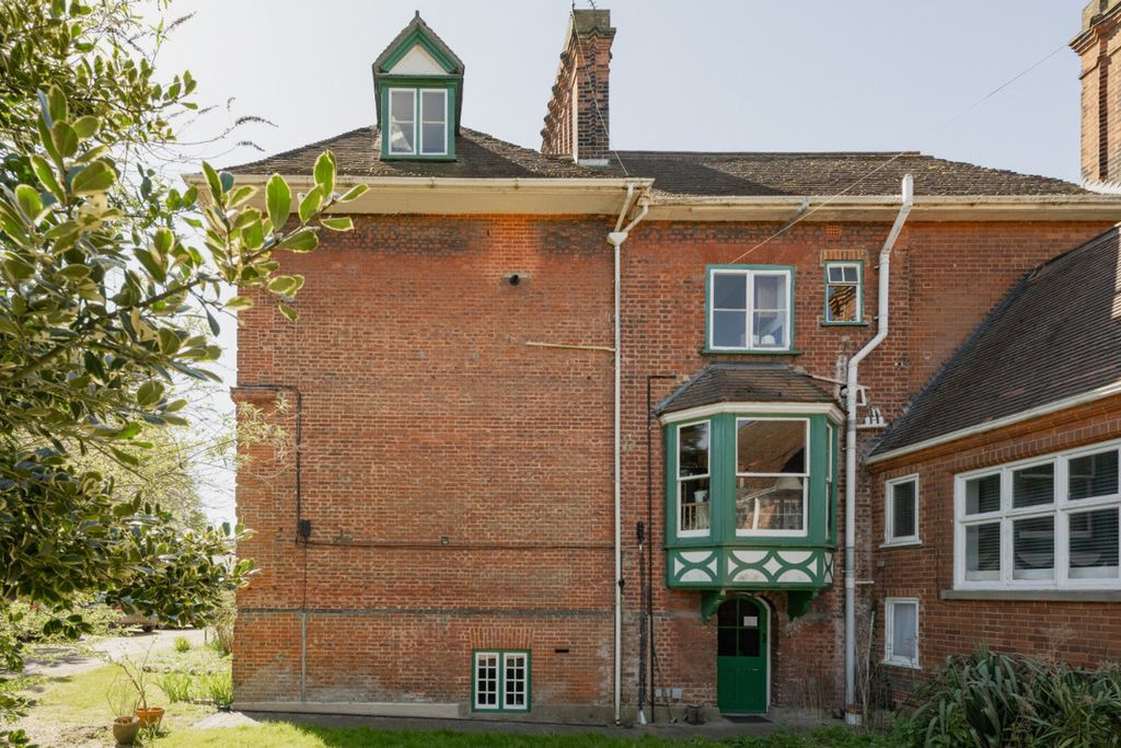 Additional image 21 of 3 bed flat for saleBracondale Millgate, Norwich NR1