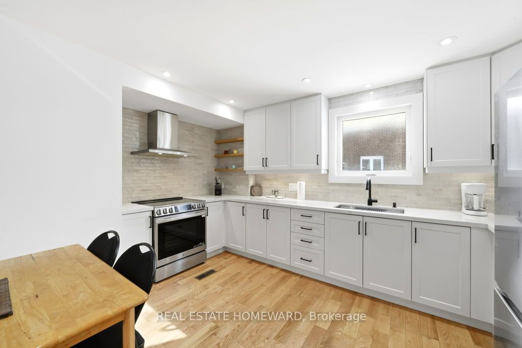 Additional image 3 of 170 Harrison Drive, Newmarket, ON, L3Y 6B9