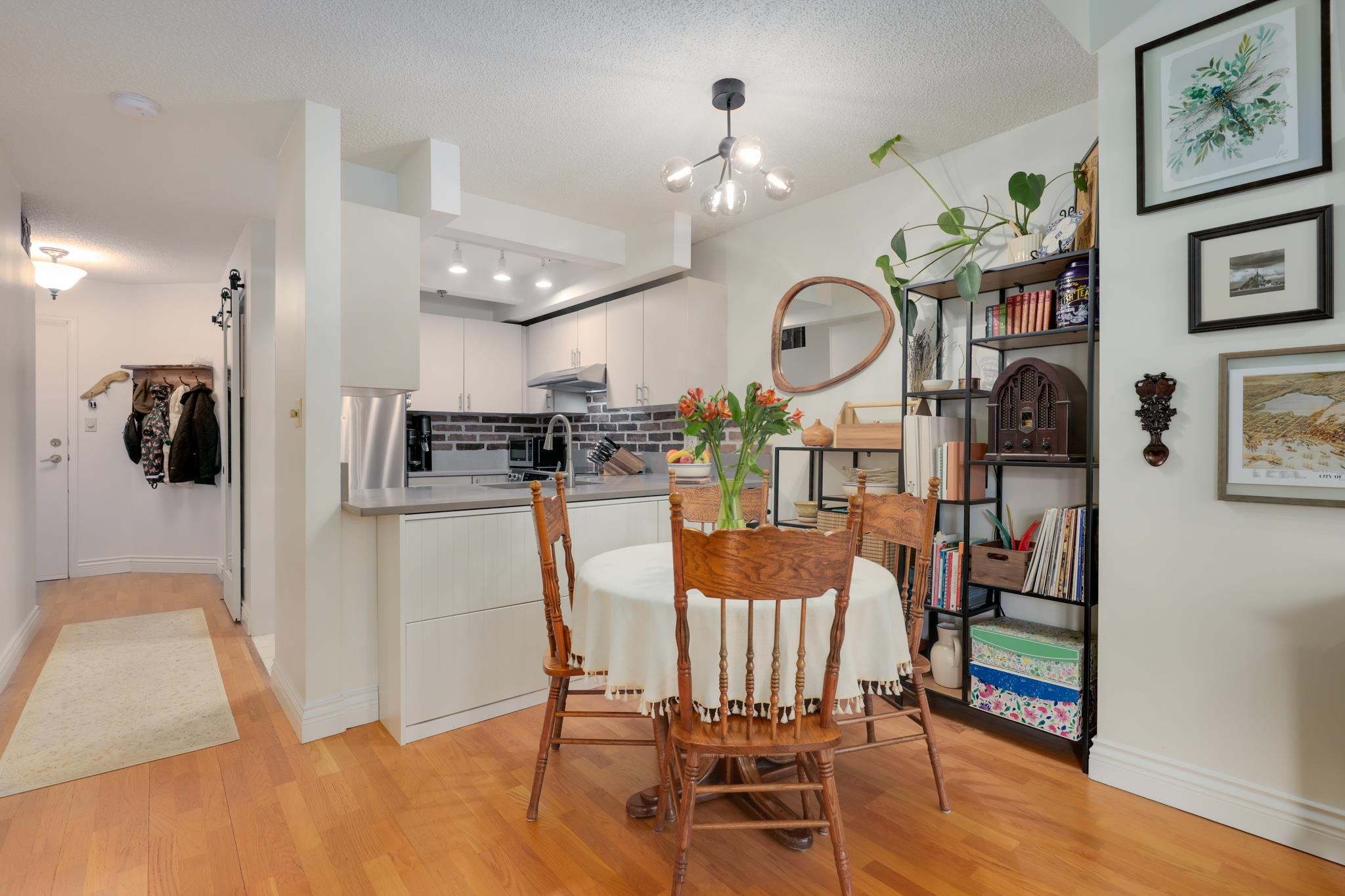 Additional image 6 of 305-2256 7th Avenue W, Vancouver, BC, V6K 1Y2