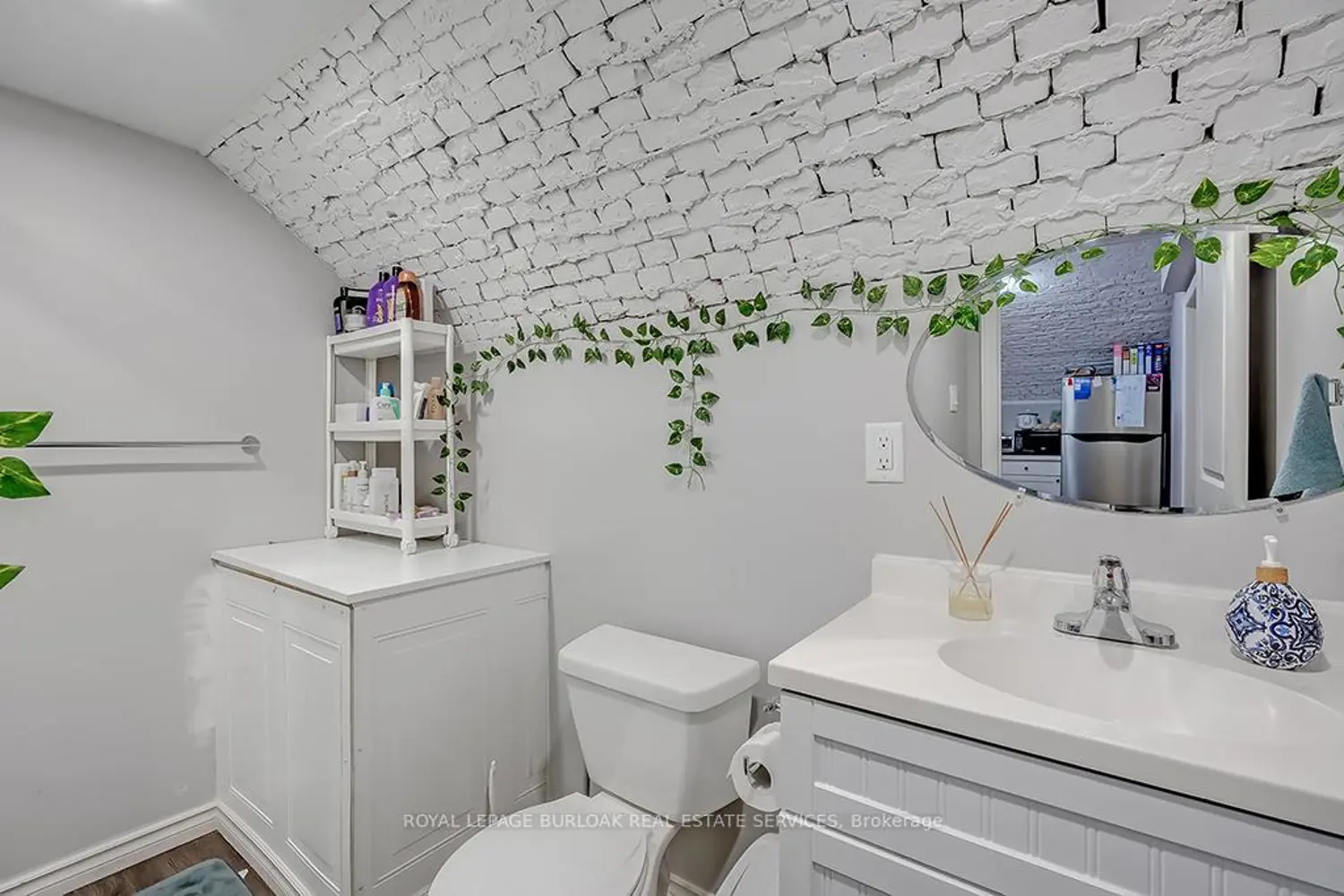 Additional image 13 of 50 Sanders Boulevard