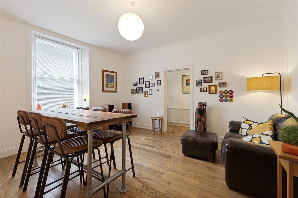 Additional image 6 of 3 bed flat for saleFlat 1, 32 King Street, Perth PH2