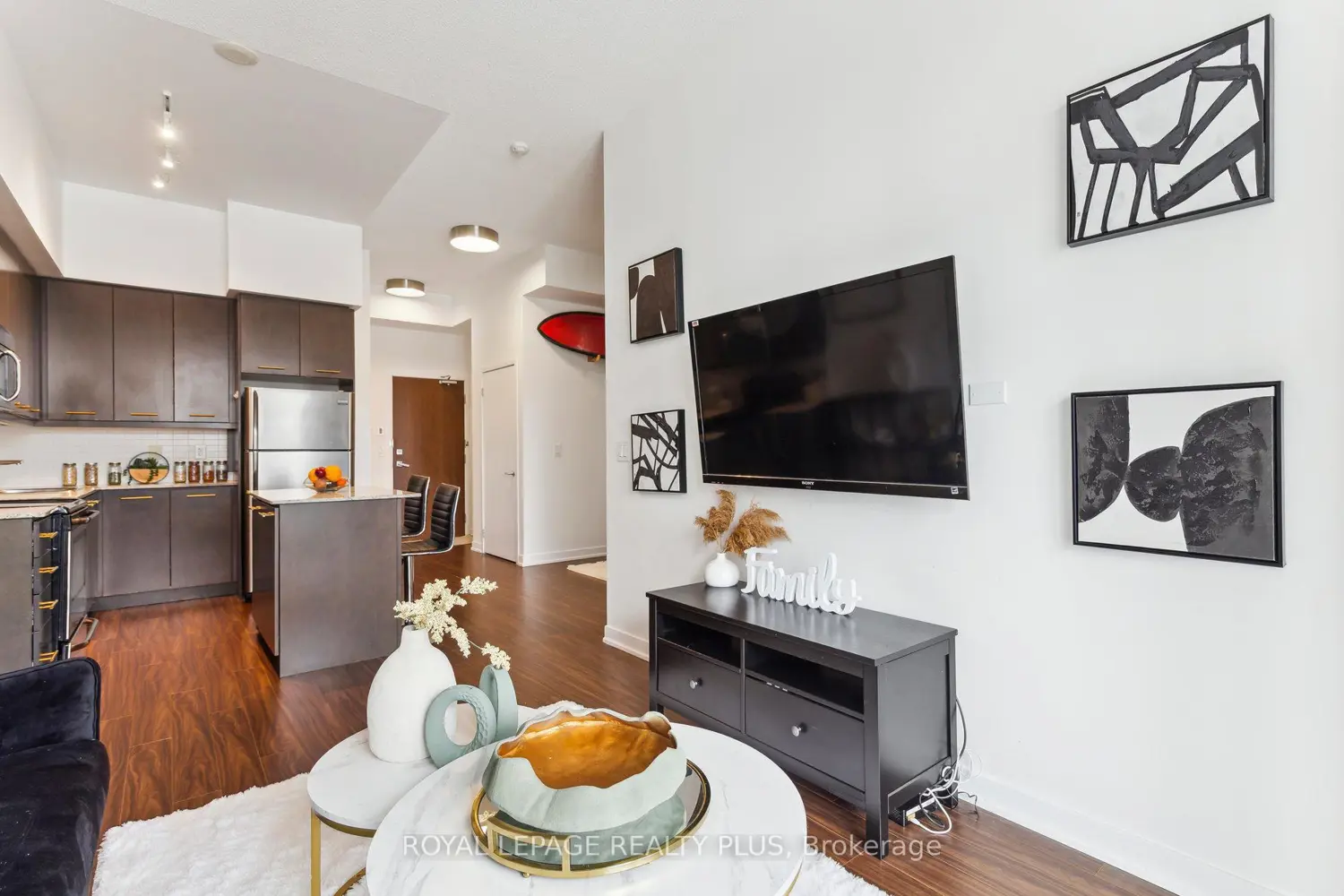 Additional image 3 of 365 Prince Of Wales Drive 603