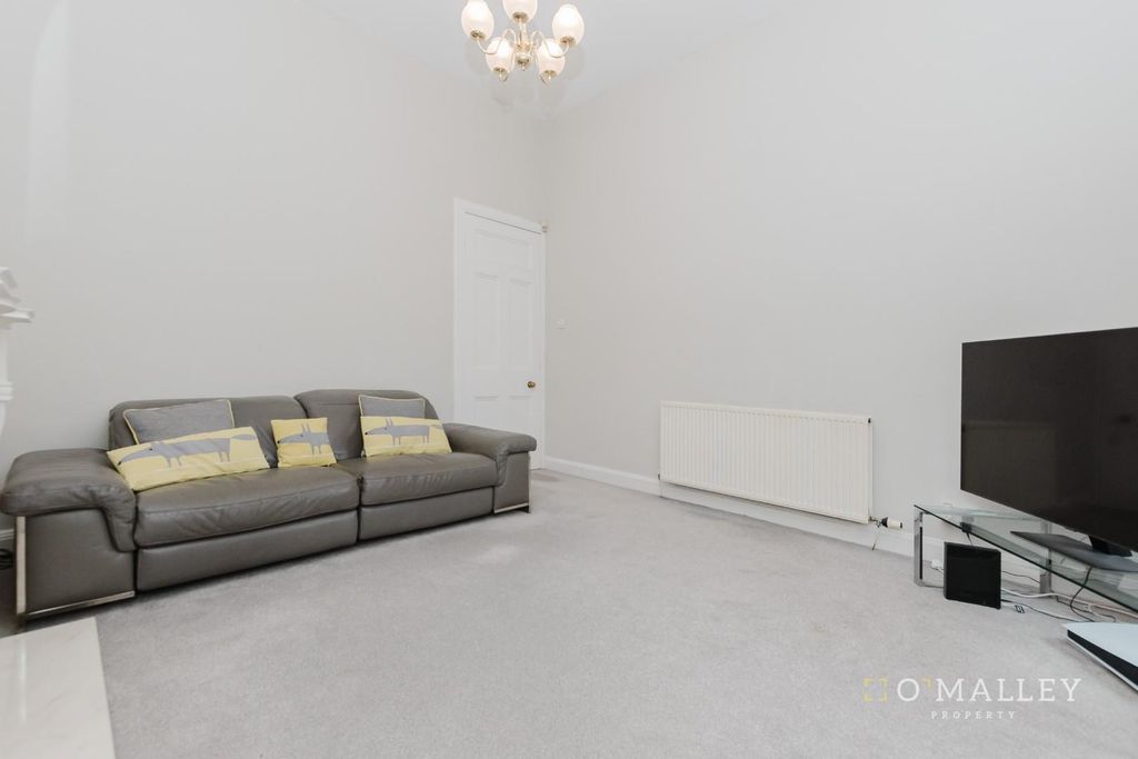 Additional image 5 of 2 bed flat for saleGlebe Terrace, Alloa FK10