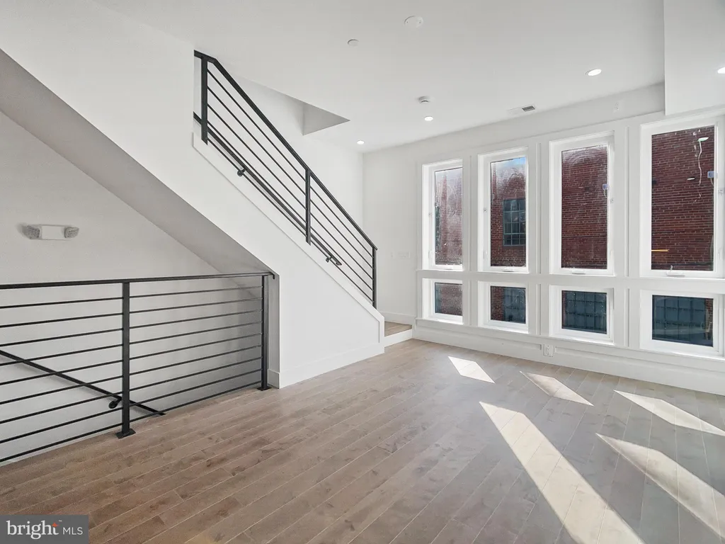 Additional image 10 of 2228 13th Street NW Unit 3, Washington, DC 20009