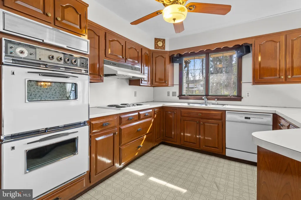 Additional image 24 of 120 Hitching Post Drive, Wilmington, DE 19803