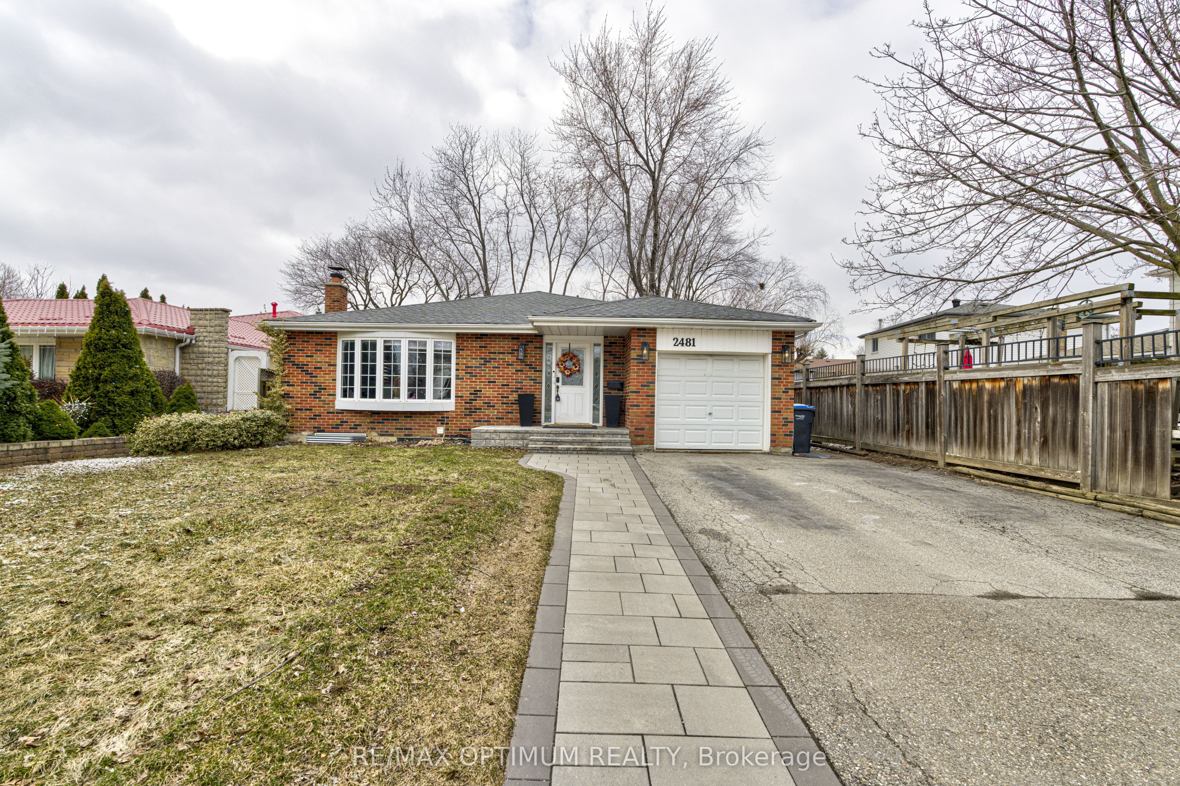 Additional image 2 of 2481 Bromsgrove Road, Mississauga, ON, L5J 1L7