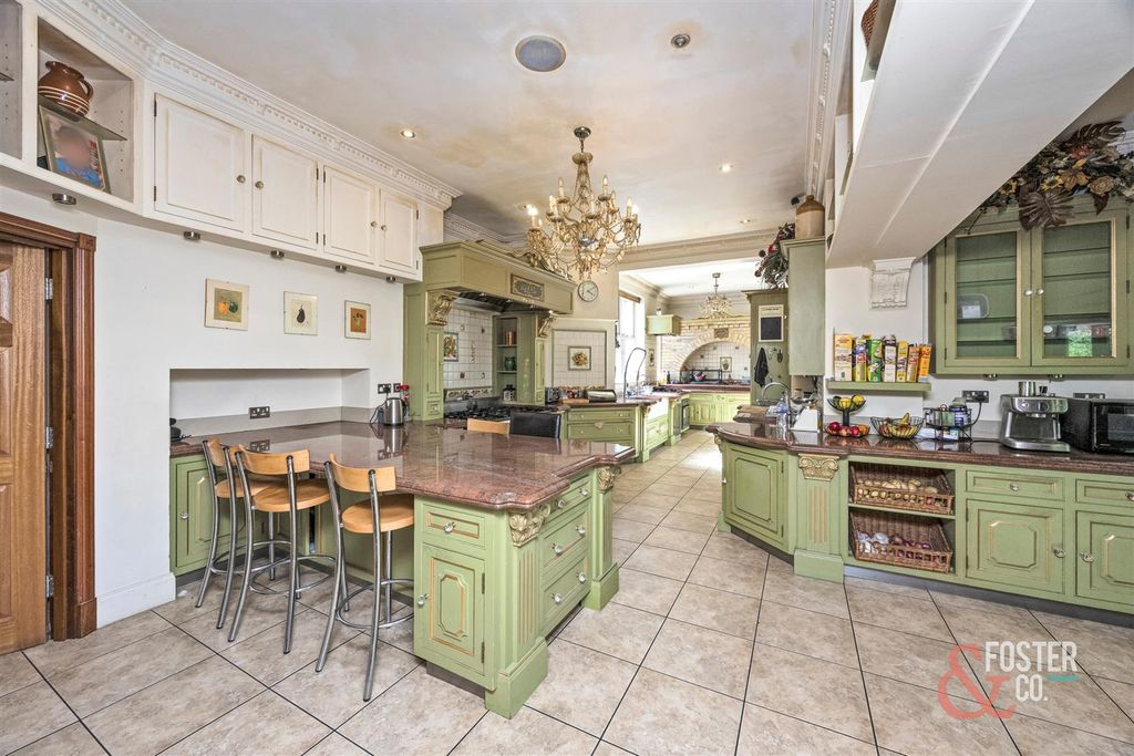 Additional image 2 of 10 bed detached house for saleDyke Road Avenue, Brighton BN1