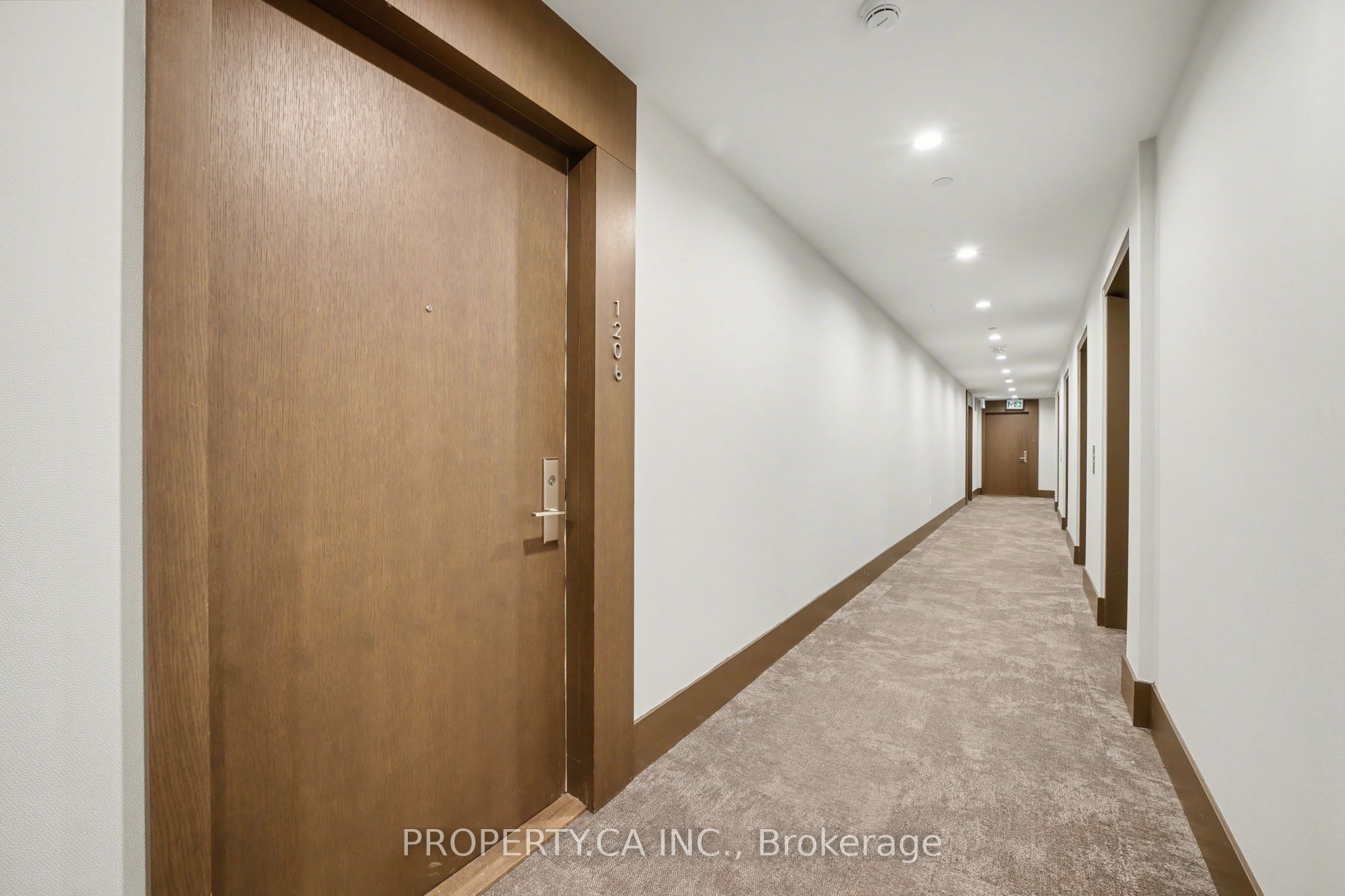 Additional image 3 of 1206-39 Roehampton Avenue, Toronto, ON, M4P 0G1
