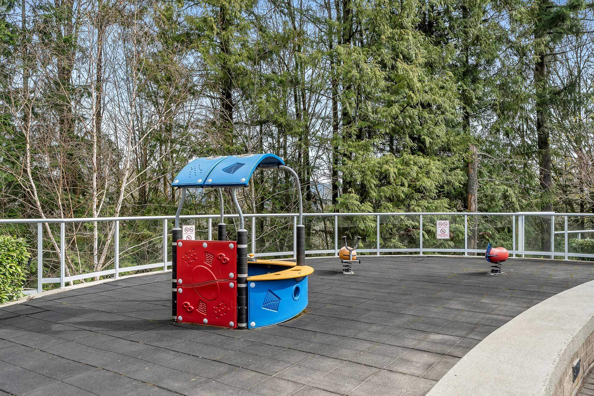 Additional image 3 of 303-9262 University Crescent, Burnaby, BC, V5A 0A4