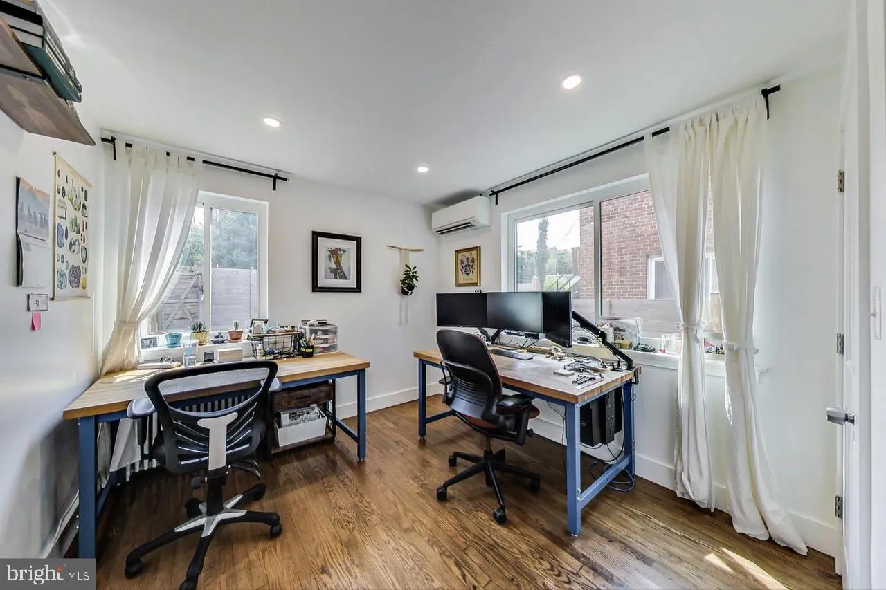 Additional image 30 of 213 Hawaii Avenue NE Unit 1, Washington, DC 20011