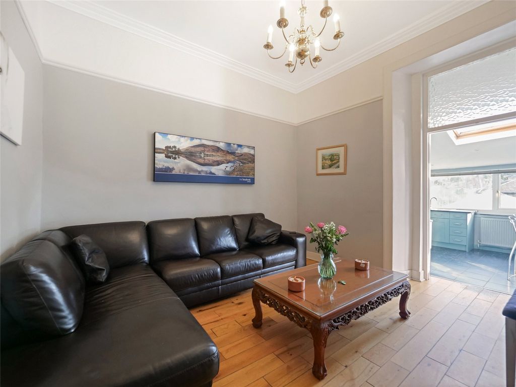 Additional image 9 of 4 bed semi-detached house for saleWellshot Drive, Cambuslang, Glasgow, South Lanarkshire G72