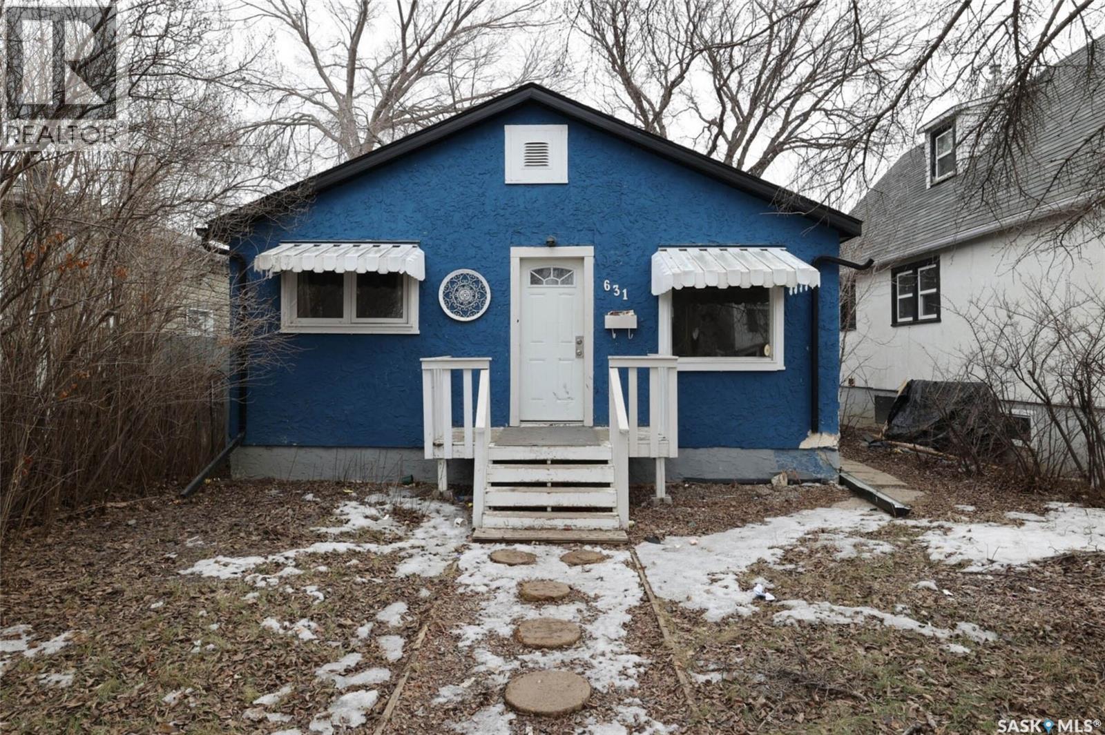 631 Wascana Street, Regina, SK, S4T4H4
