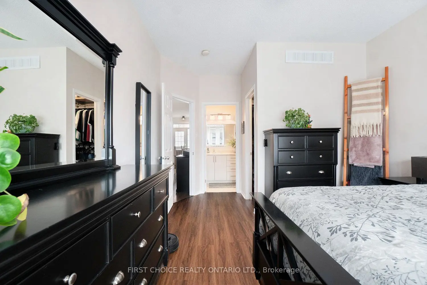 Additional image 8 of 281 Mercury Street