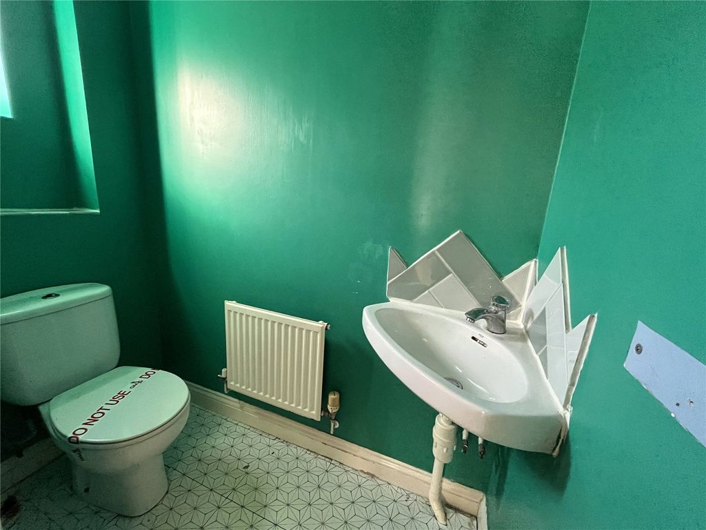 Additional image 5 of 4 bed terraced house for saleEllworthy Court, Frome, Somerset BA11