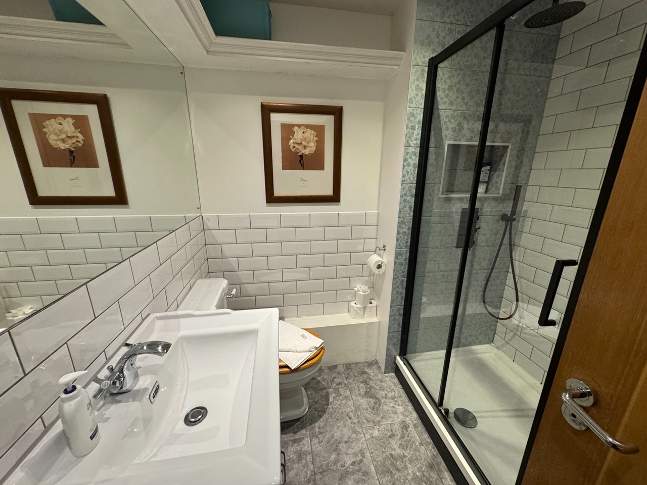 Additional image 4 of 1 Bed Flat, Globe View, EC4V, N1 7GU