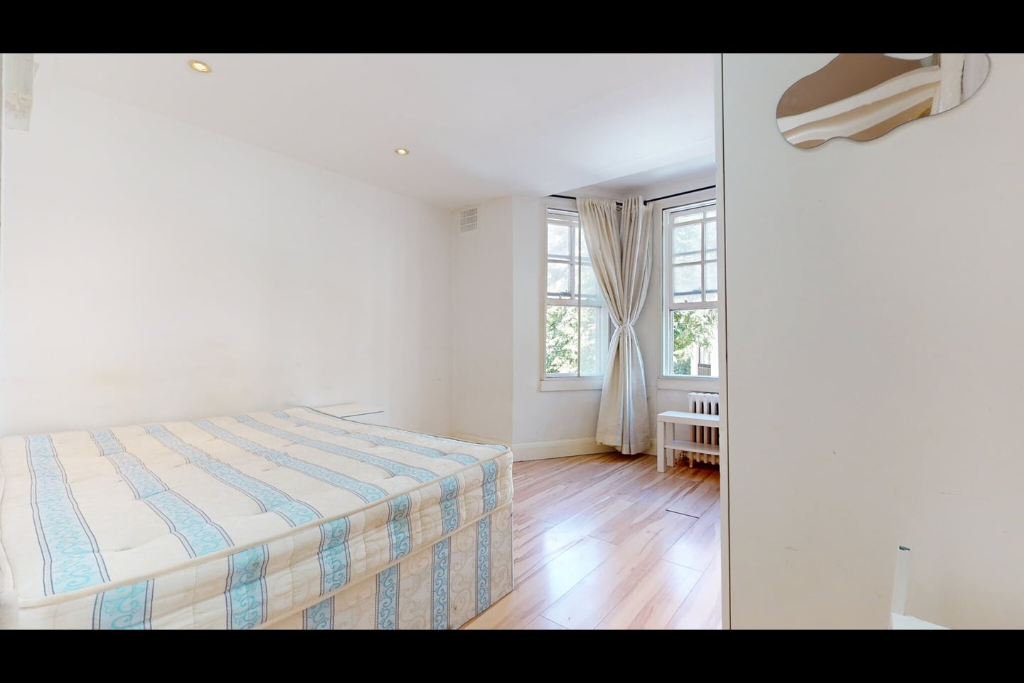 Additional image 2 of 2 Bed Flat, Park West Tower, W2, N1 7GU