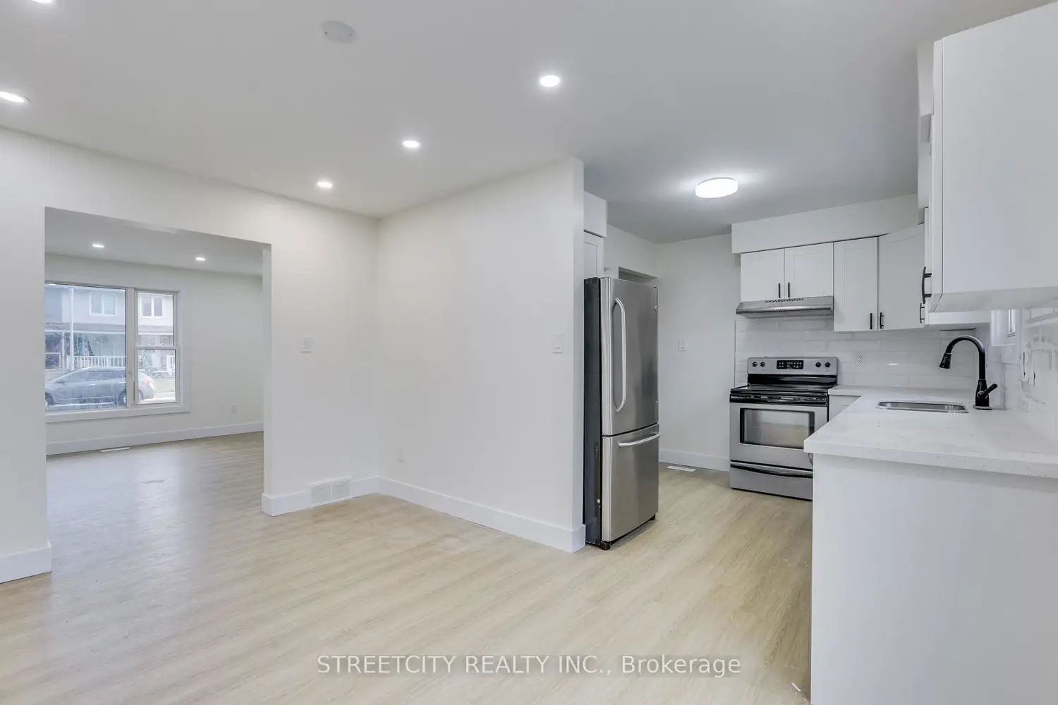 Additional image 6 of 25 Augusta Crescent