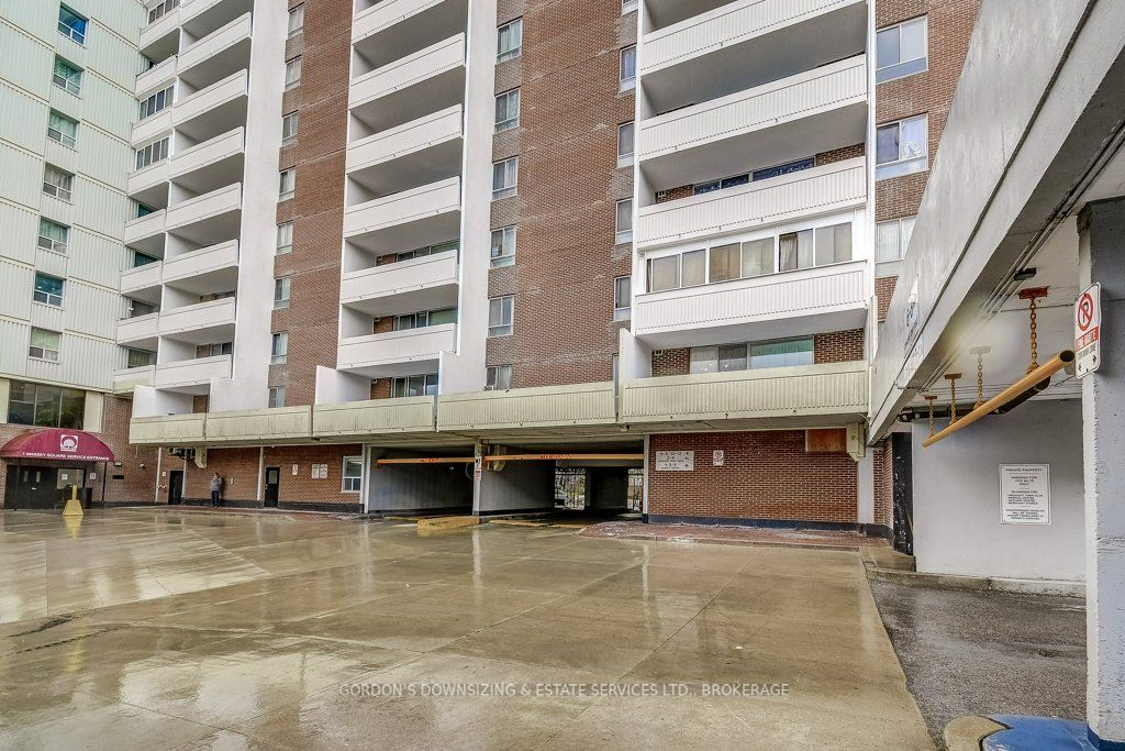 Additional image 2 of 301-6 Crescent Town Road, Toronto, ON, M4C 5L3