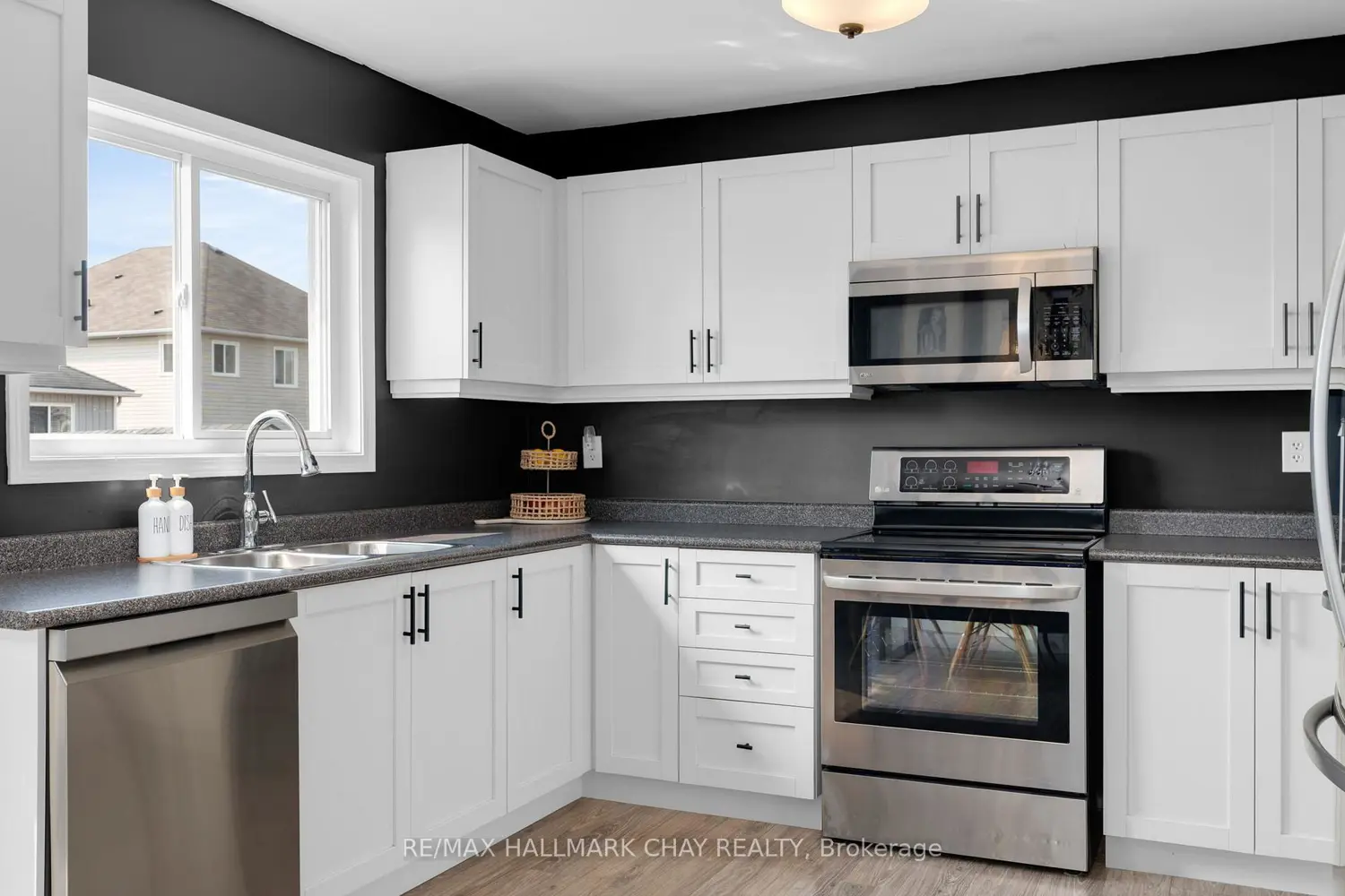 Additional image 4 of 204 Forest Crescent