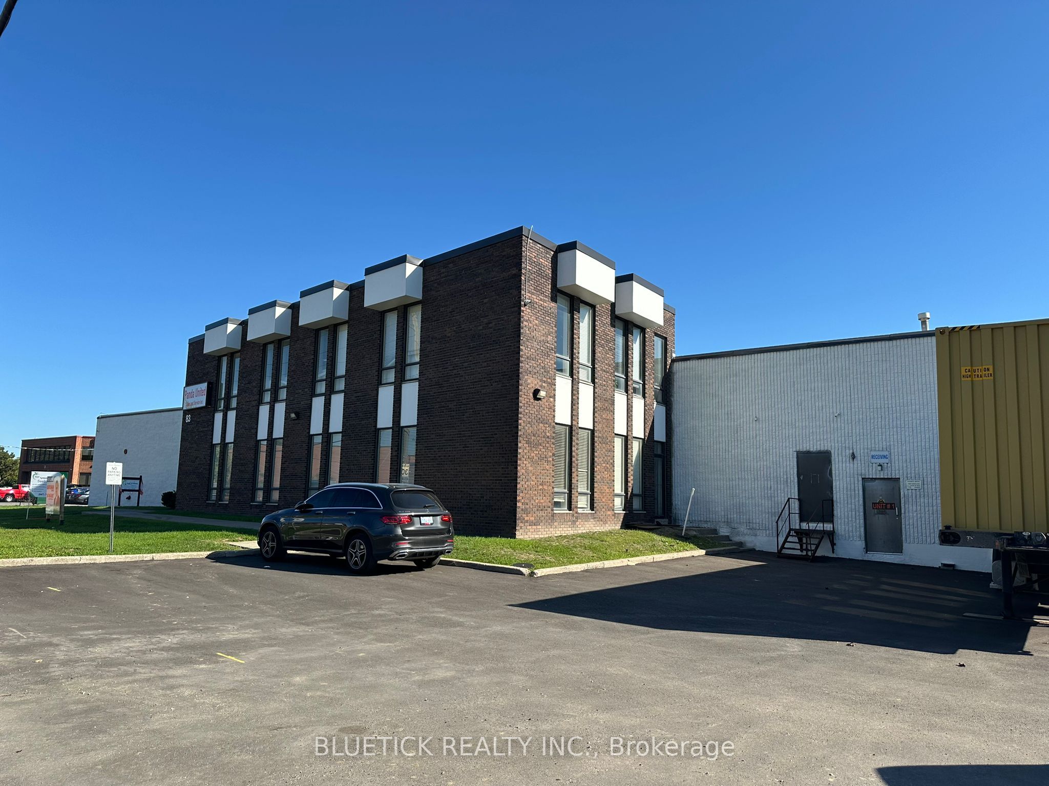 1-53 Bakersfield Street, Toronto, ON, M3J 1Z4