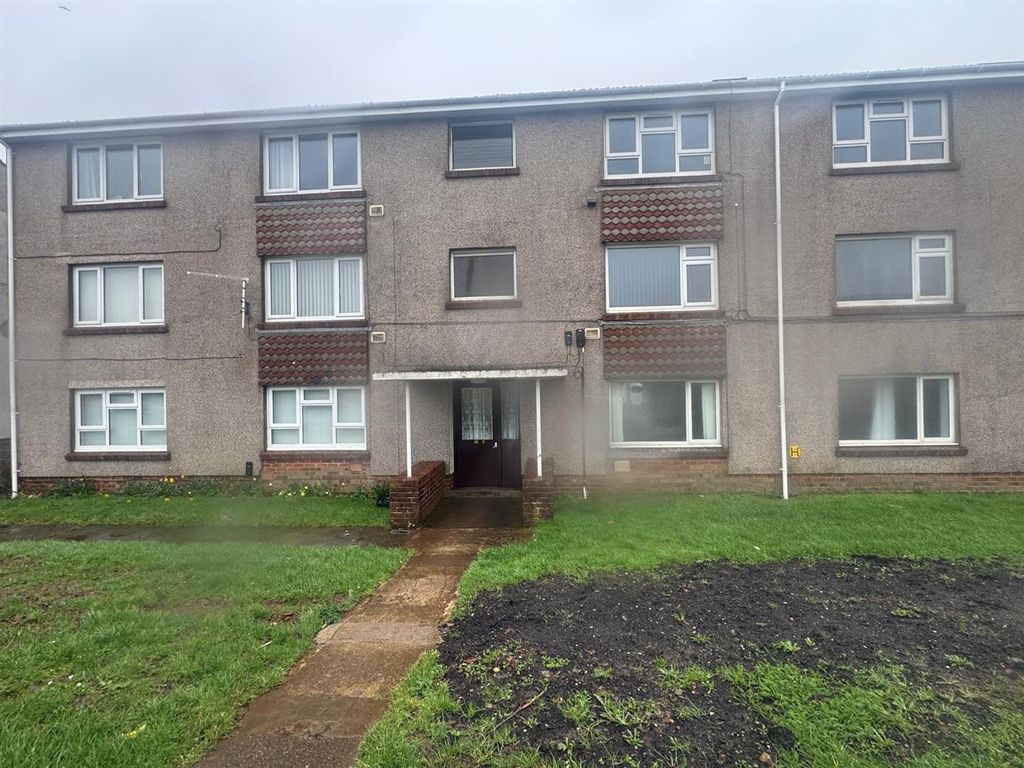 2 bed flat for sale30 Observatory Avenue, Hakin, Milford Haven SA73