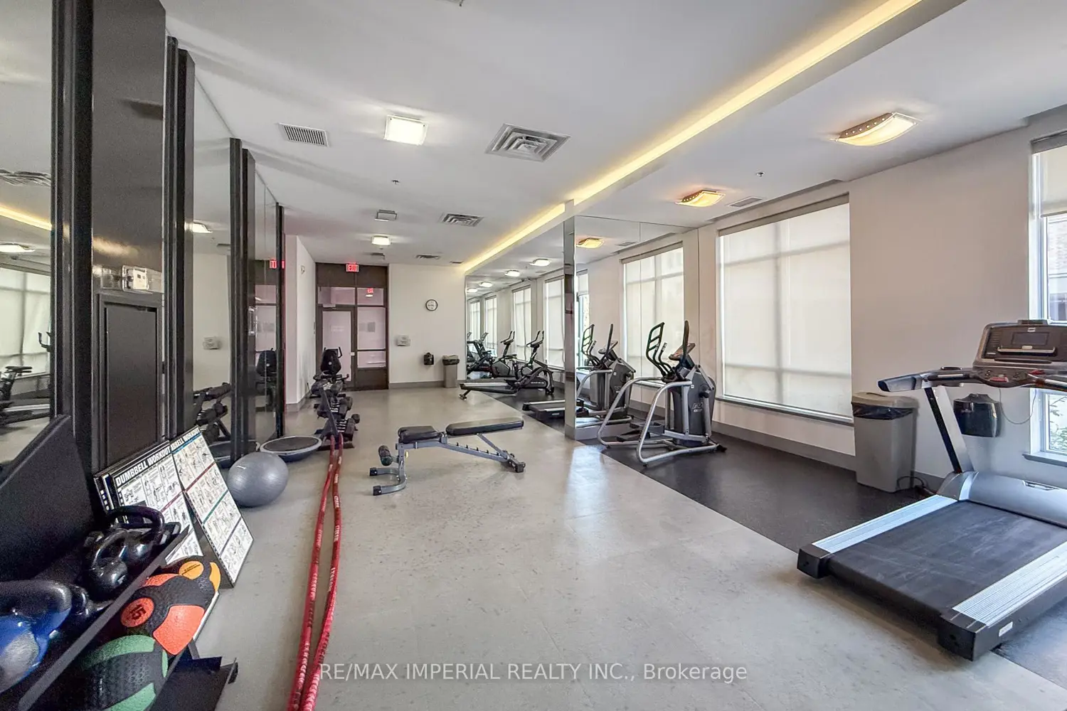 Additional image 13 of 540 Bur Oak Avenue 530