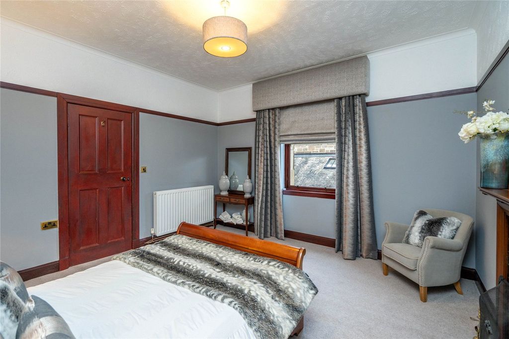 Additional image 19 of 6 bed end terrace house for saleRedlands Terrace, Glasgow, Glasgow City G12