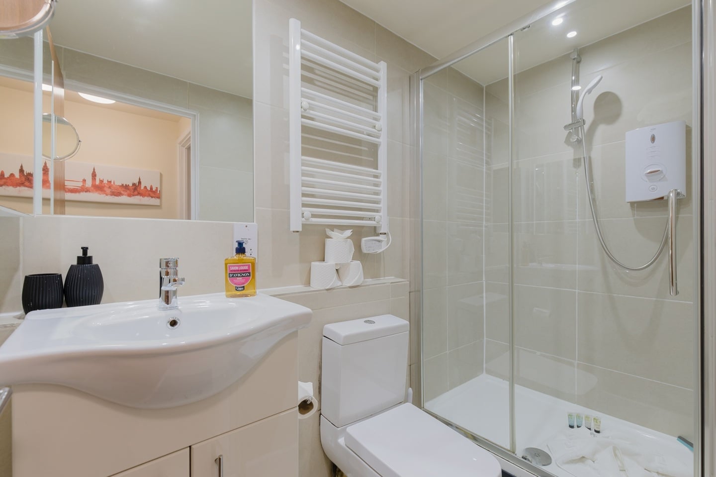 Additional image 4 of 1 Bed Flat, Globe Road, E2, N1 7GU